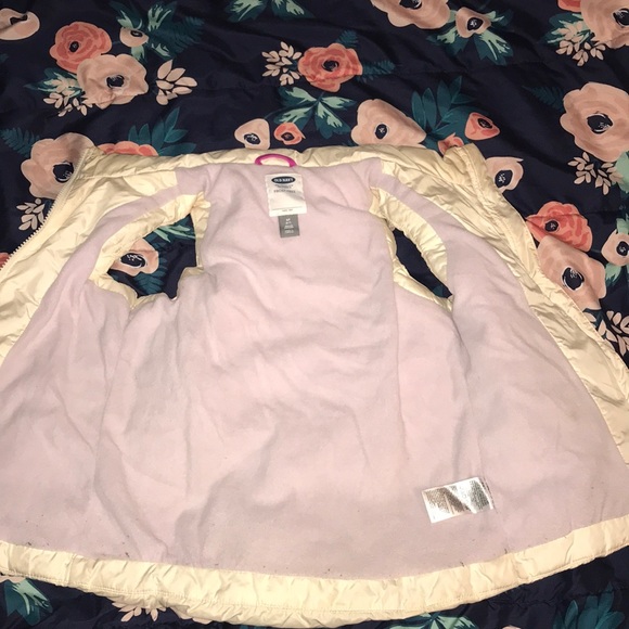 Vest - Picture 3 of 7